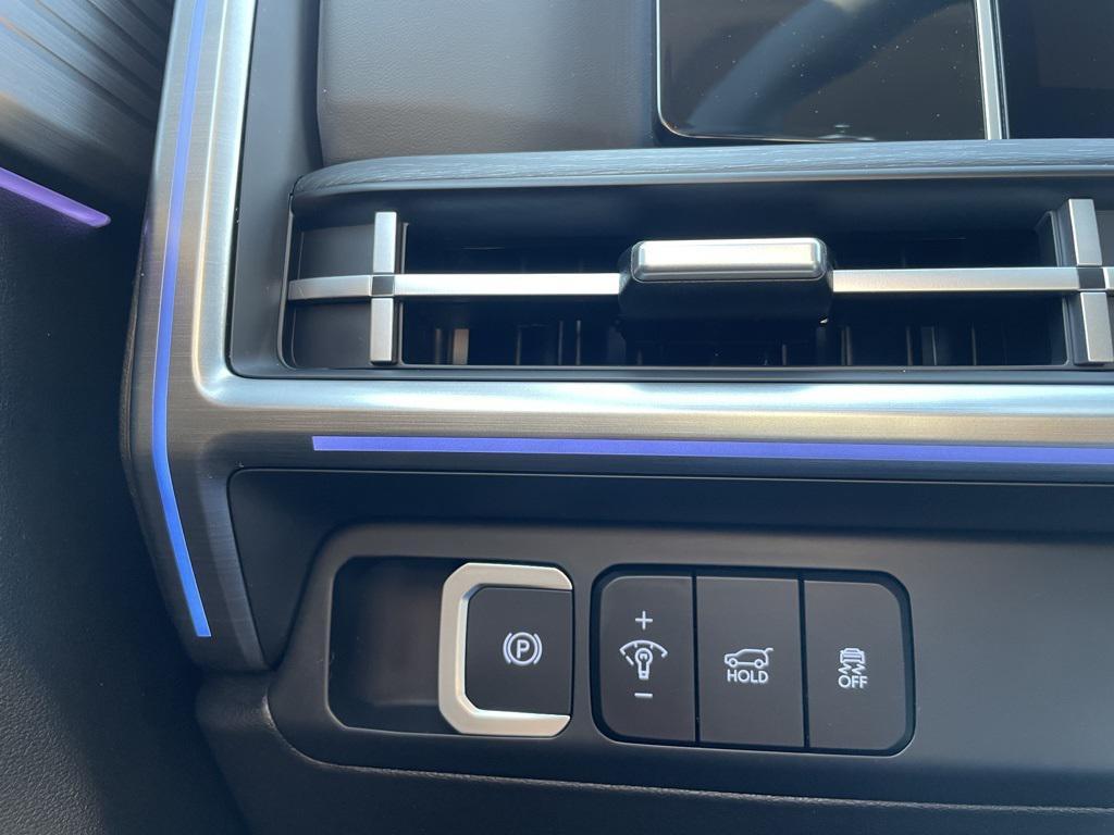 new 2025 Hyundai Santa Fe car, priced at $42,260