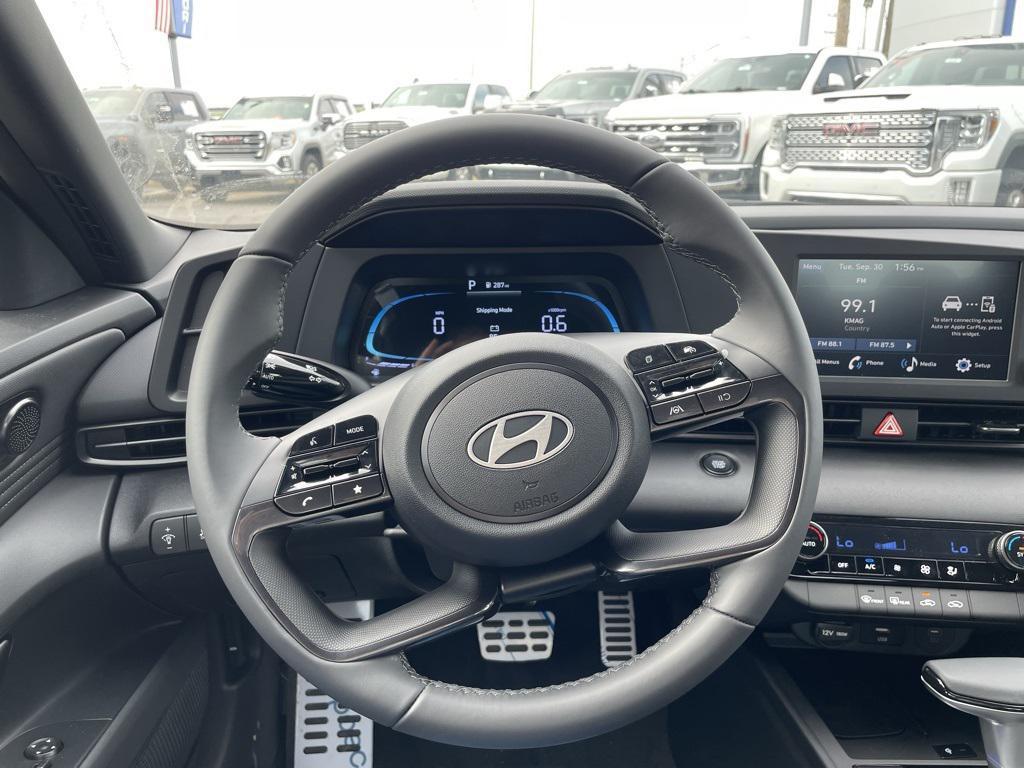new 2025 Hyundai Elantra car, priced at $23,735
