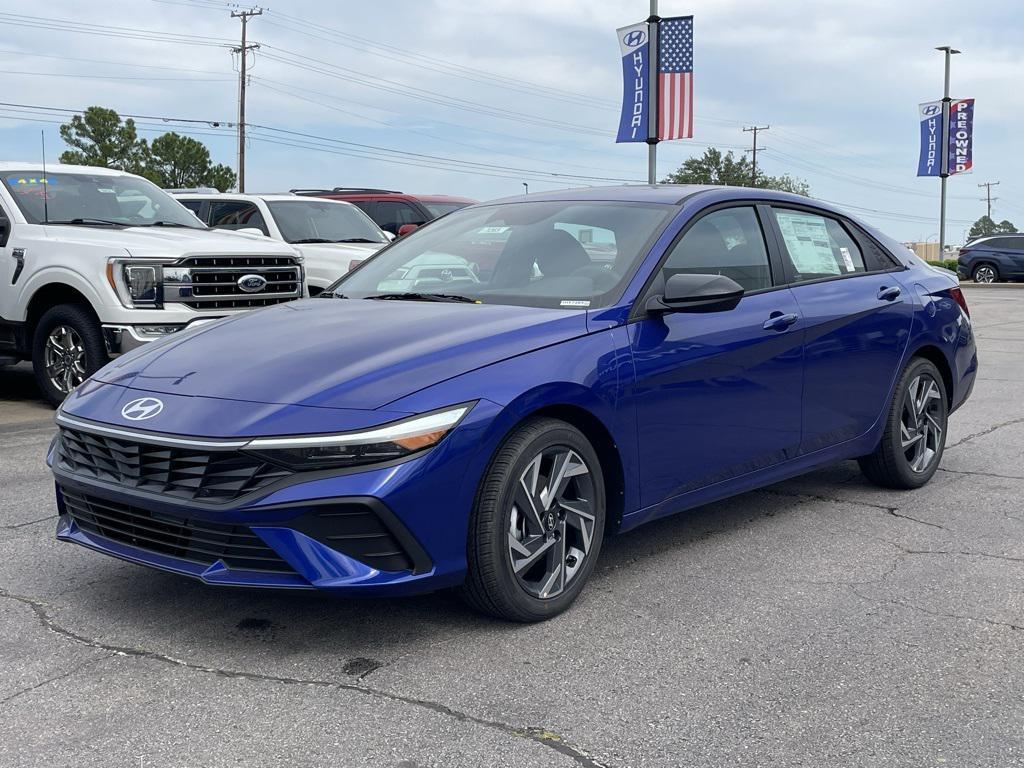 new 2025 Hyundai Elantra car, priced at $23,735