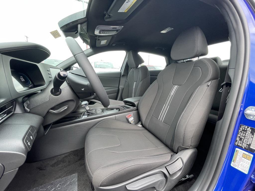 new 2025 Hyundai Elantra car, priced at $23,735