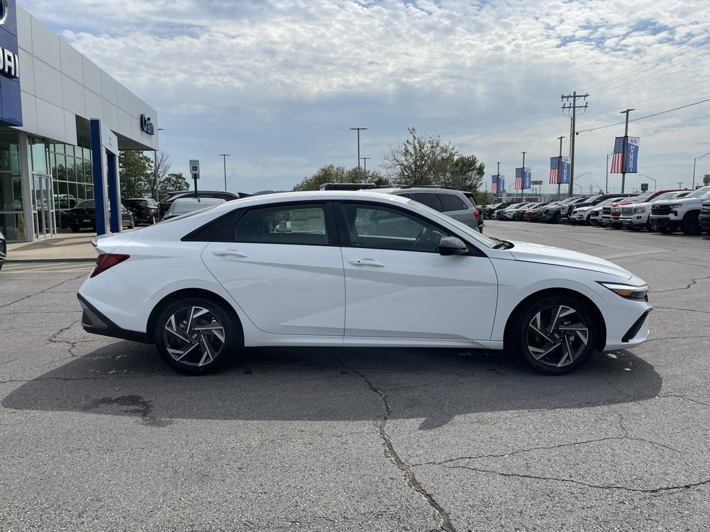 new 2025 Hyundai Elantra car, priced at $24,222