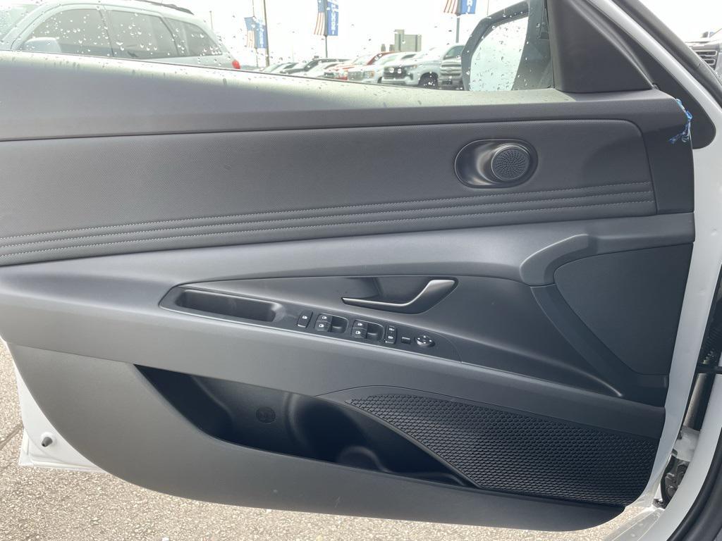 new 2025 Hyundai Elantra car, priced at $24,222