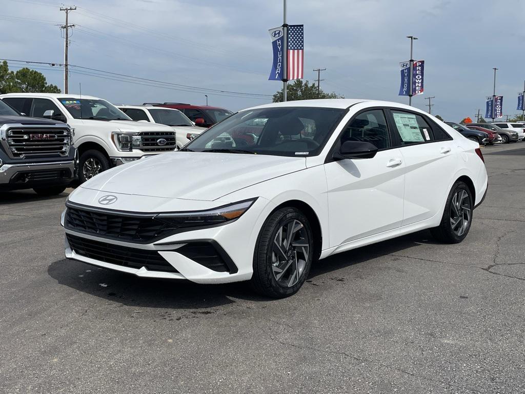 new 2025 Hyundai Elantra car, priced at $24,222