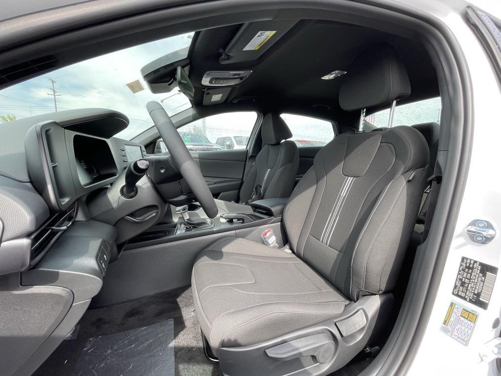 new 2025 Hyundai Elantra car, priced at $24,222
