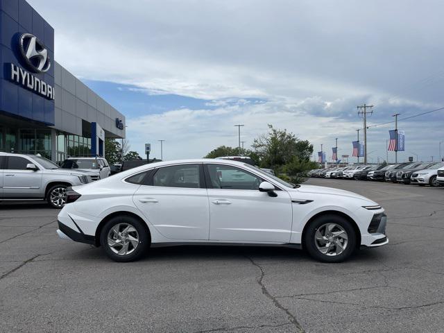 new 2025 Hyundai Sonata car, priced at $26,912