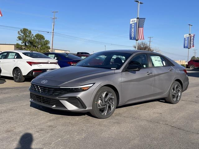 new 2025 Hyundai Elantra car, priced at $24,665