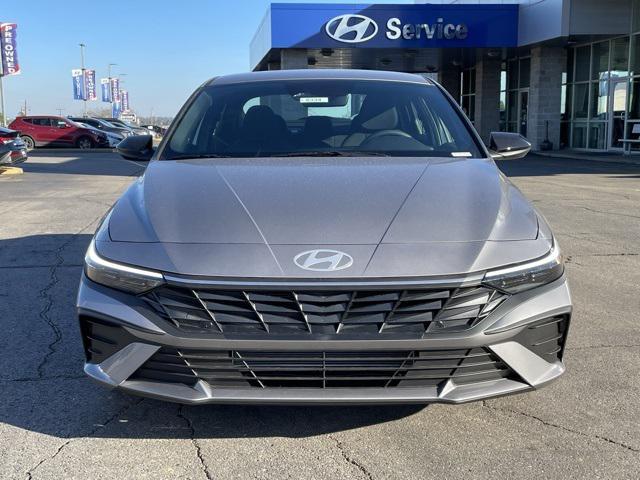 new 2025 Hyundai Elantra car, priced at $24,665