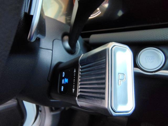 new 2025 Hyundai TUCSON Hybrid car, priced at $33,906