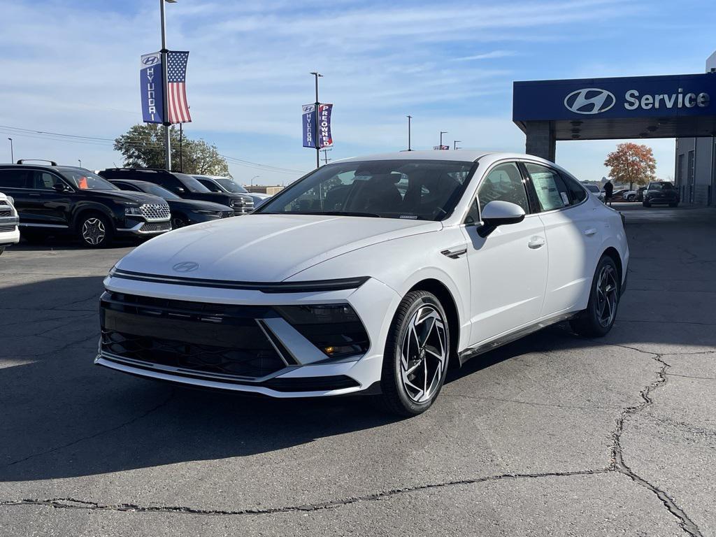 new 2026 Hyundai Sonata car, priced at $31,085