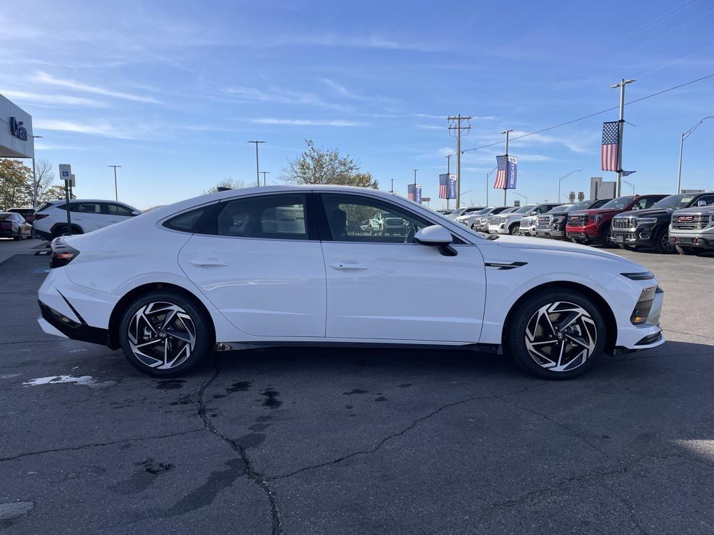 new 2026 Hyundai Sonata car, priced at $31,085