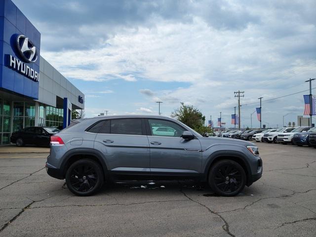 used 2025 Volkswagen Atlas Cross Sport car, priced at $36,167