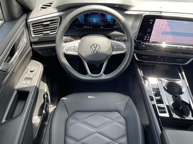 used 2025 Volkswagen Atlas Cross Sport car, priced at $40,750