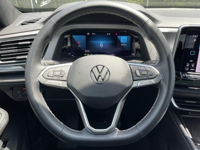 used 2025 Volkswagen Atlas Cross Sport car, priced at $40,750