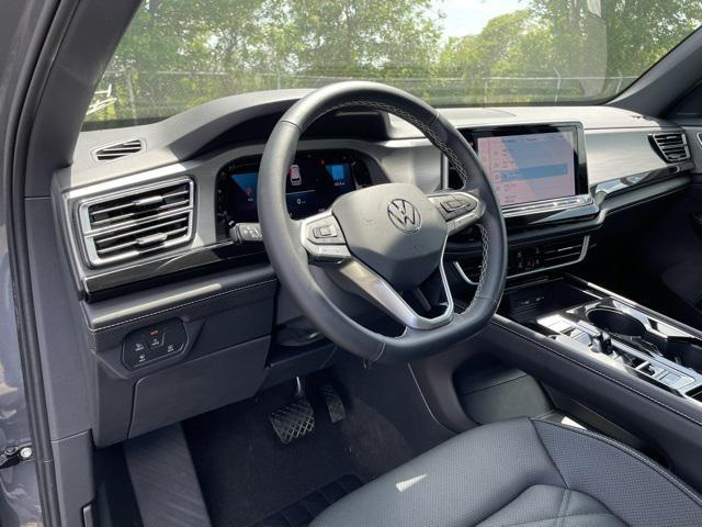 used 2025 Volkswagen Atlas Cross Sport car, priced at $40,750