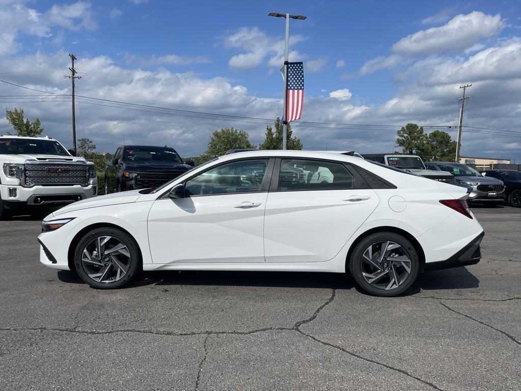 new 2025 Hyundai Elantra car, priced at $24,226