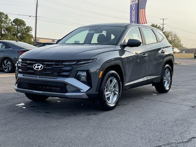 new 2025 Hyundai Tucson car, priced at $31,895