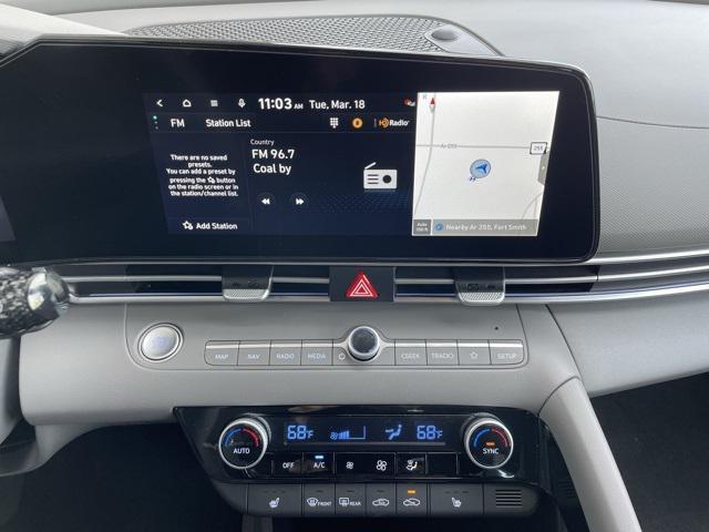 new 2025 Hyundai Elantra car, priced at $26,235