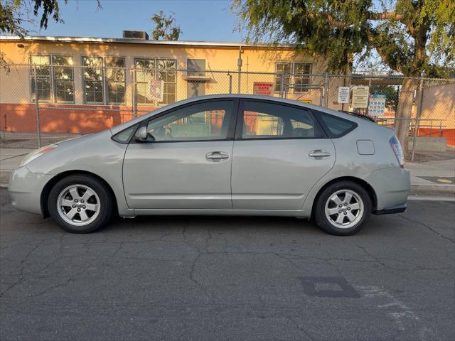 used 2005 Toyota Prius car, priced at $5,500