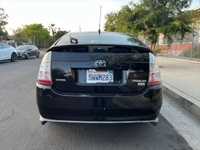 used 2007 Toyota Prius car, priced at $5,200
