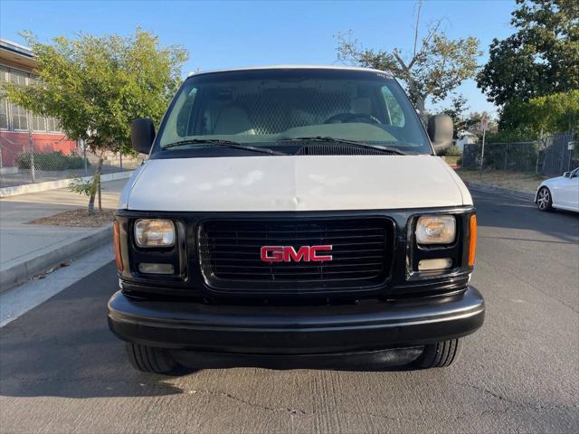 used 2000 GMC Savana 3500 car, priced at $6,500