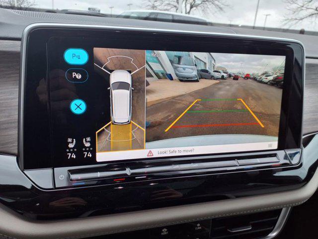 new 2025 Volkswagen Atlas car, priced at $56,296