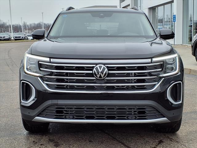 new 2025 Volkswagen Atlas car, priced at $48,122