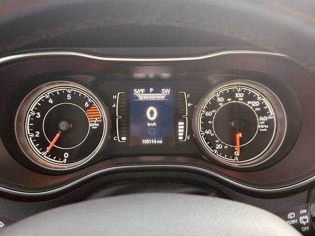 used 2021 Jeep Cherokee car, priced at $15,871