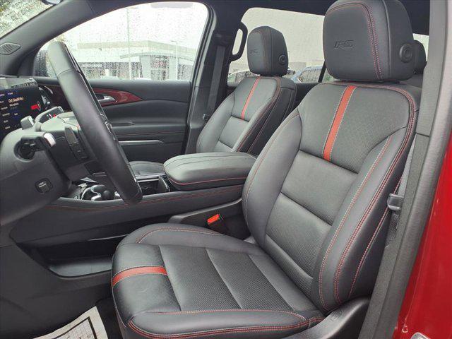 used 2024 Chevrolet Traverse car, priced at $51,000