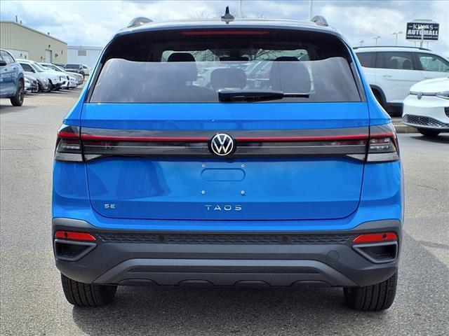 new 2025 Volkswagen Taos car, priced at $32,321