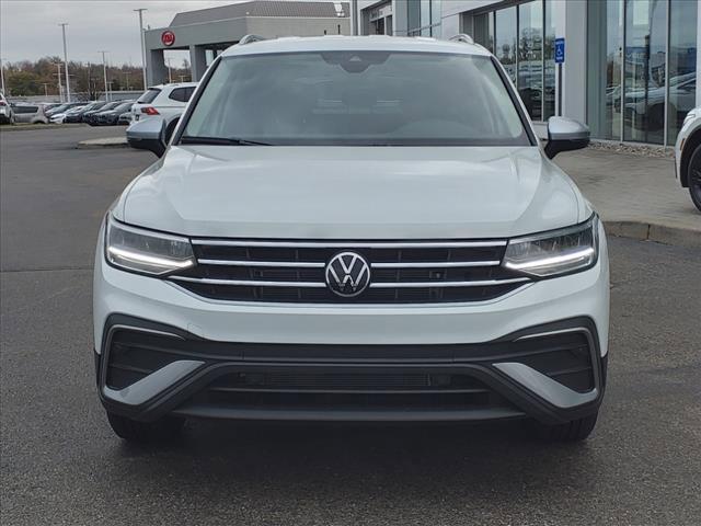 new 2024 Volkswagen Tiguan car, priced at $34,556