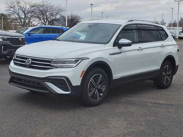 new 2024 Volkswagen Tiguan car, priced at $34,556