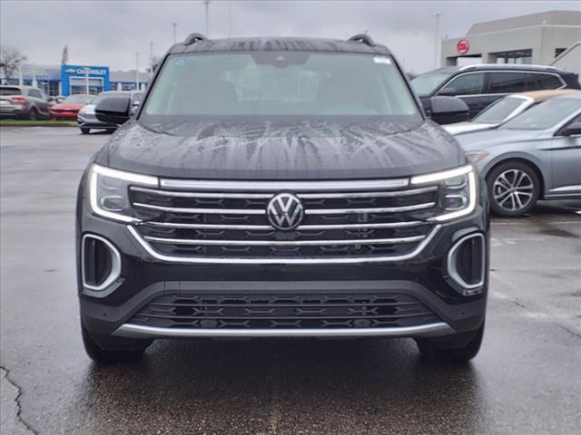 new 2025 Volkswagen Atlas car, priced at $48,647