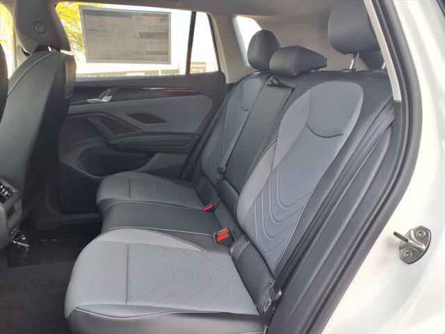new 2025 Volkswagen Tiguan car, priced at $37,091