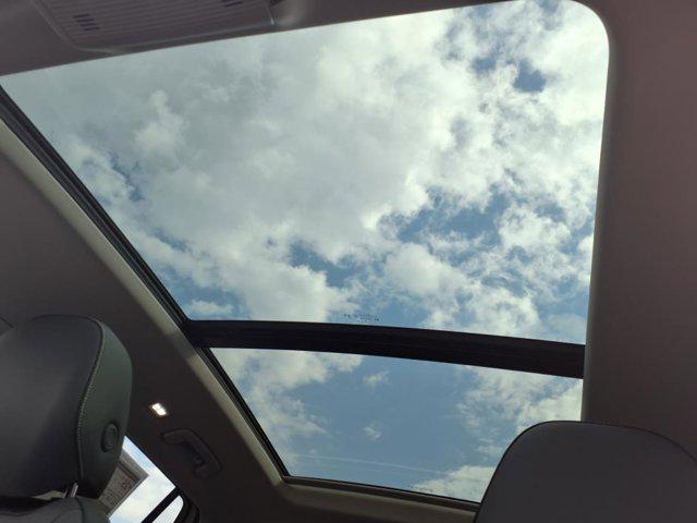 new 2025 Volkswagen Tiguan car, priced at $37,076