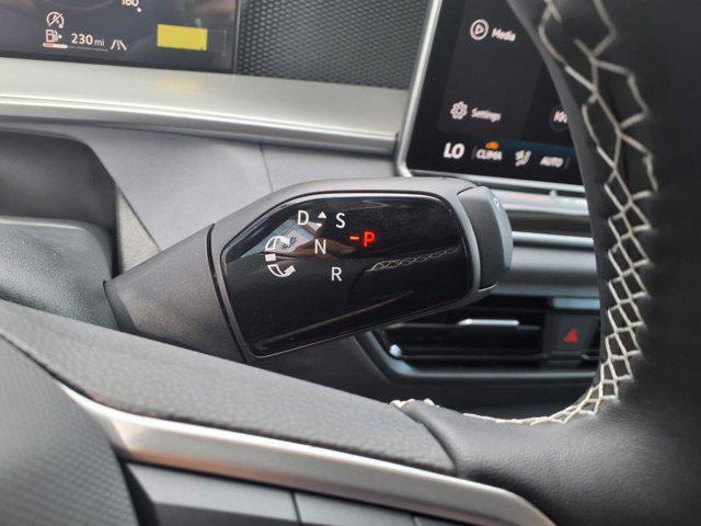 new 2025 Volkswagen Tiguan car, priced at $37,076