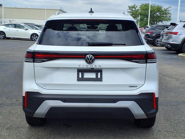 new 2025 Volkswagen Tiguan car, priced at $37,076