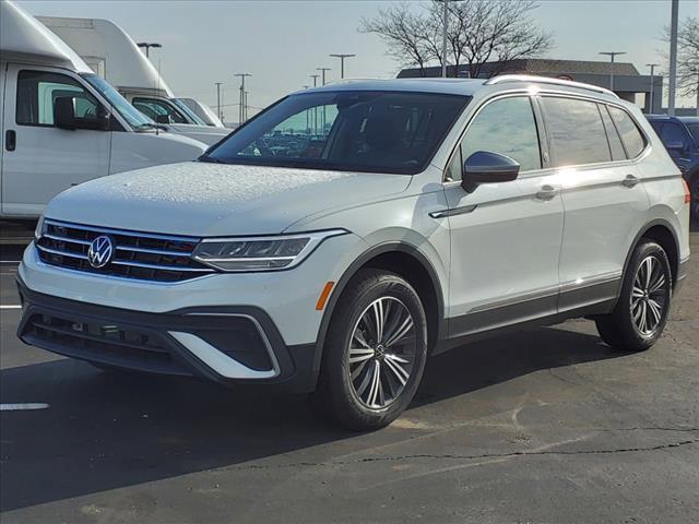 new 2024 Volkswagen Tiguan car, priced at $35,756