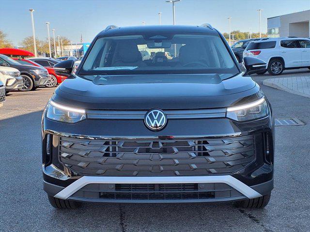 new 2025 Volkswagen Tiguan car, priced at $37,595