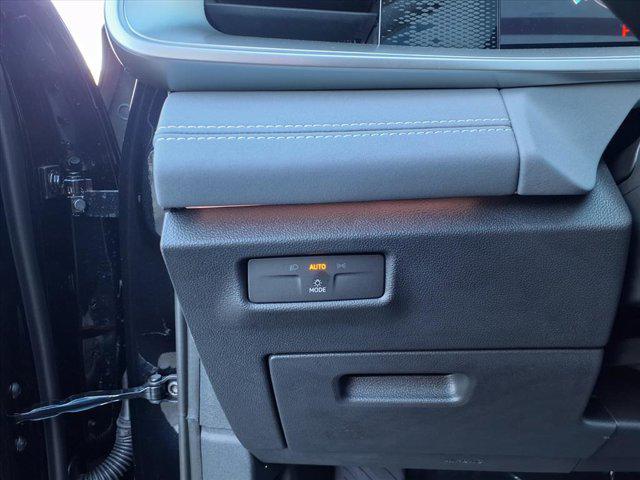 new 2025 Volkswagen Tiguan car, priced at $37,595