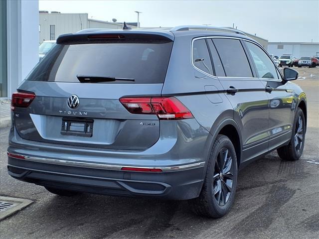 new 2024 Volkswagen Tiguan car, priced at $34,602