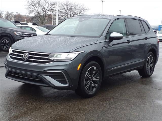 new 2024 Volkswagen Tiguan car, priced at $35,756