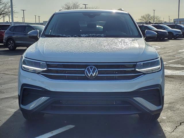 new 2024 Volkswagen Tiguan car, priced at $35,756