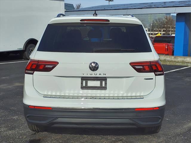 new 2024 Volkswagen Tiguan car, priced at $35,756