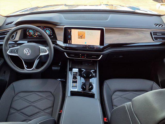 new 2026 Volkswagen Atlas car, priced at $48,525