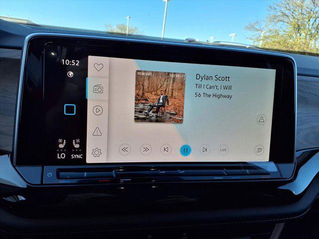 new 2026 Volkswagen Atlas car, priced at $48,525