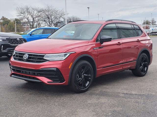 new 2024 Volkswagen Tiguan car, priced at $37,043