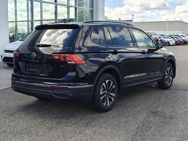 new 2024 Volkswagen Tiguan car, priced at $31,286