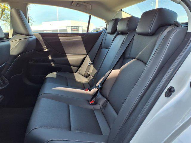 used 2023 Lexus ES 350 car, priced at $38,500