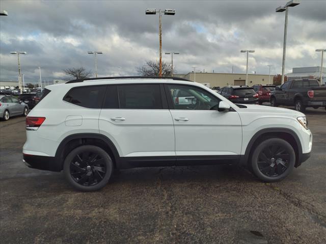 new 2025 Volkswagen Atlas car, priced at $49,052