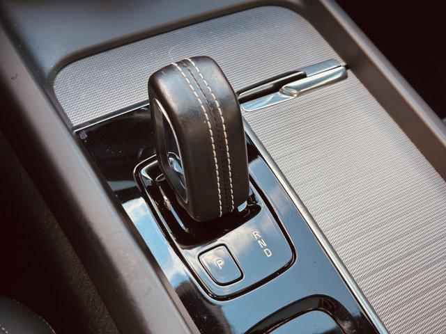 used 2022 Volvo XC60 car, priced at $28,933